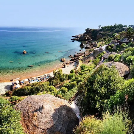 Calanica 4*