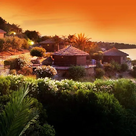 Calanica Resort 4*