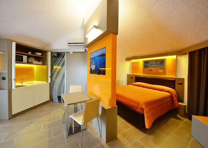 Calanica Курортный комплекс Чефалу