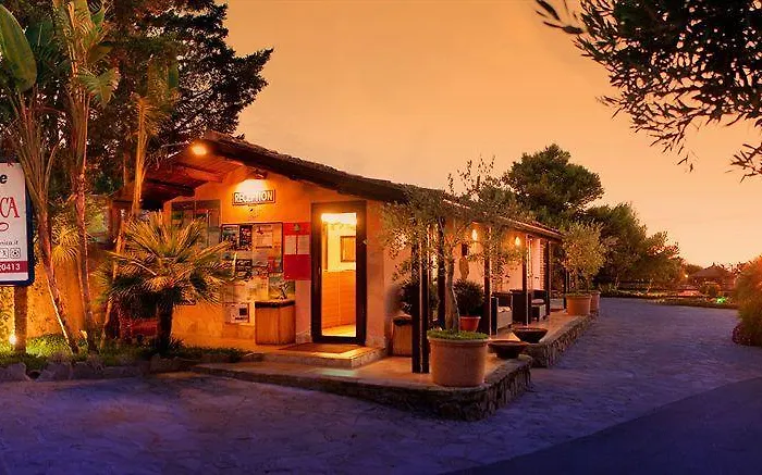 凯拉尼卡度假酒店 度假村