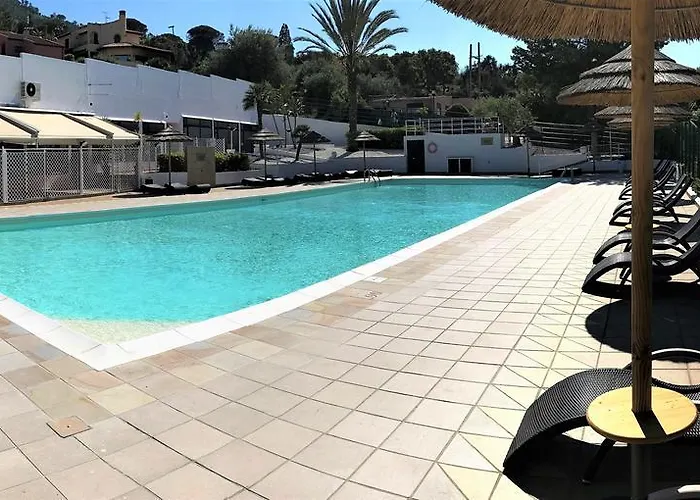 Calanica Курортный комплекс 4*