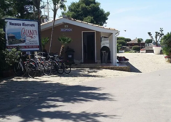 Calanica Курортный комплекс Чефалу