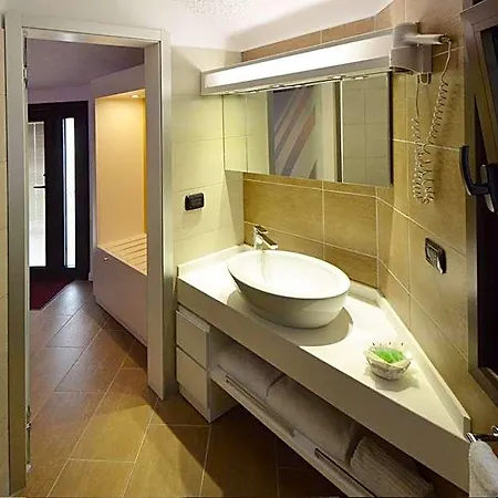 Resort Calanica