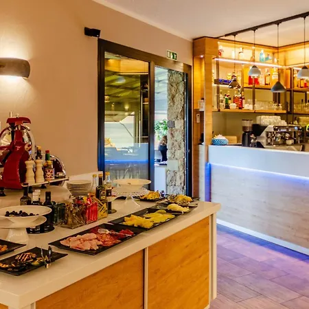 Resort Calanica 4*