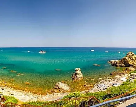 Resort Calanica Cefalu