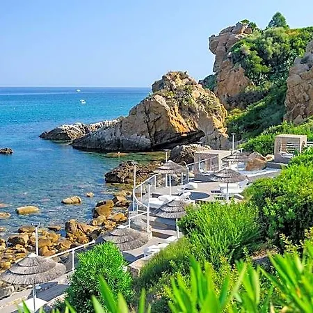 Calanica Cefalu