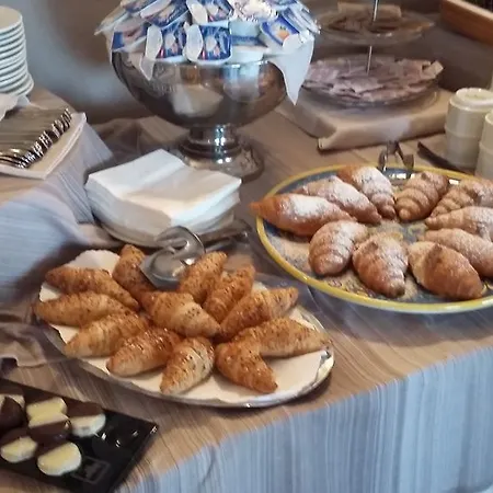 Курортний комплекс Calanica 4*