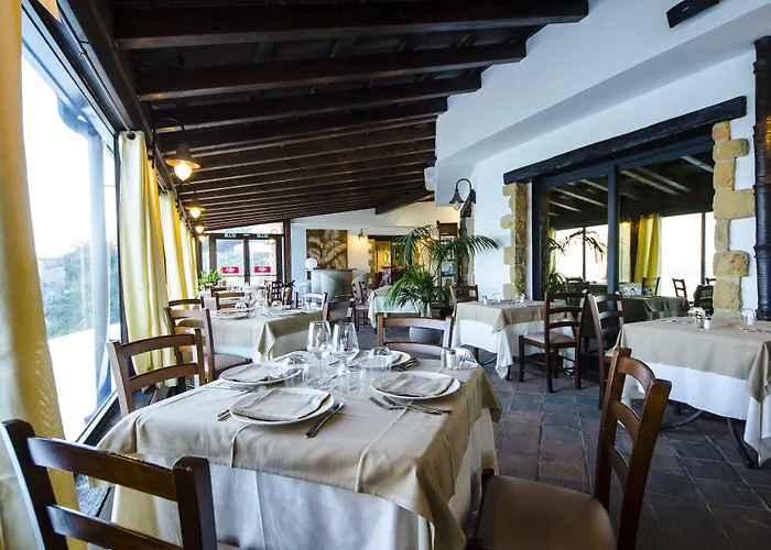 Calanica تْشيفالو