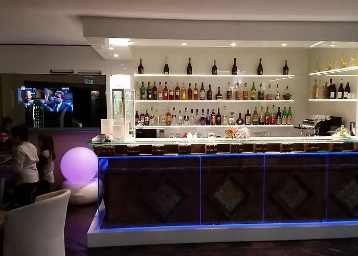 Calanica تْشيفالو