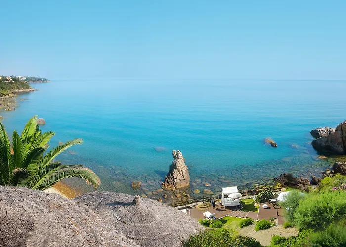 منتجع Calanica تْشيفالو