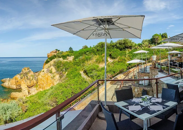 Calanica 4* تْشيفالو